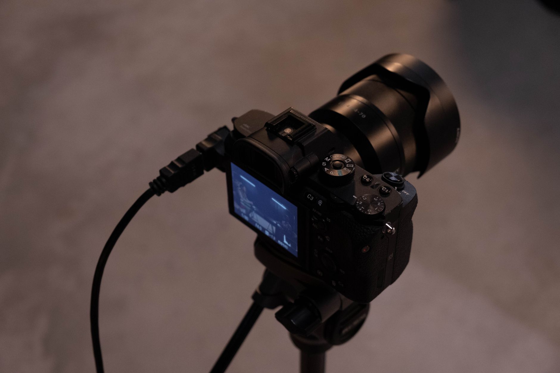 プロフェッショナルな4KポストプロダクションおよびDaVinci Resolve環境